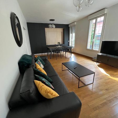 Au Cœur de Coty Le Havre 3 chambres et billard 90m2 - Les Appartements Océane Esterno foto