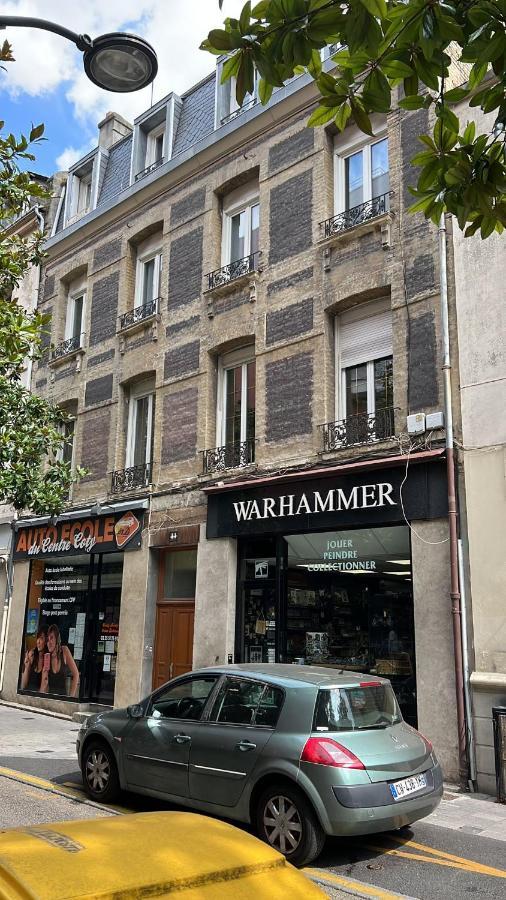Au Cœur de Coty Le Havre 3 chambres et billard 90m2 - Les Appartements Océane Esterno foto