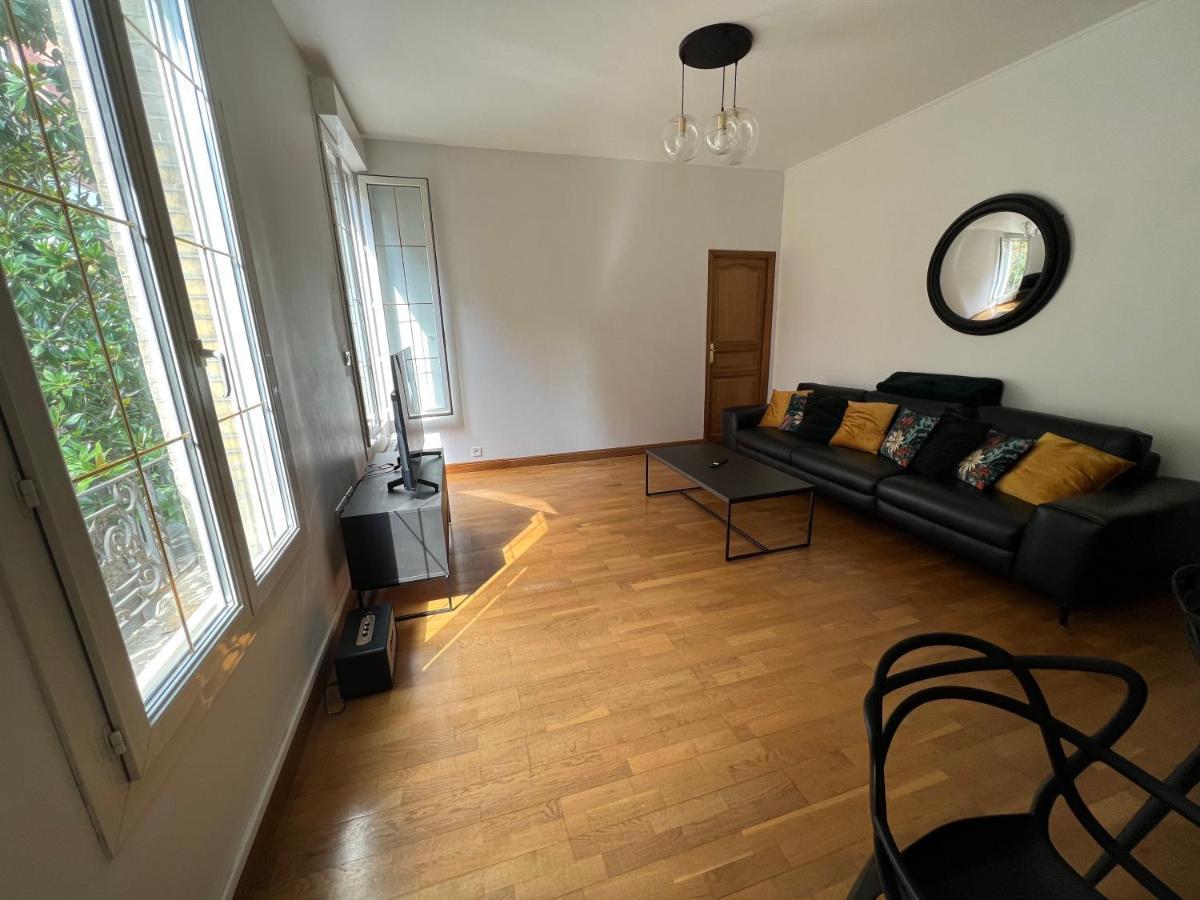 Au Cœur de Coty Le Havre 3 chambres et billard 90m2 - Les Appartements Océane Esterno foto